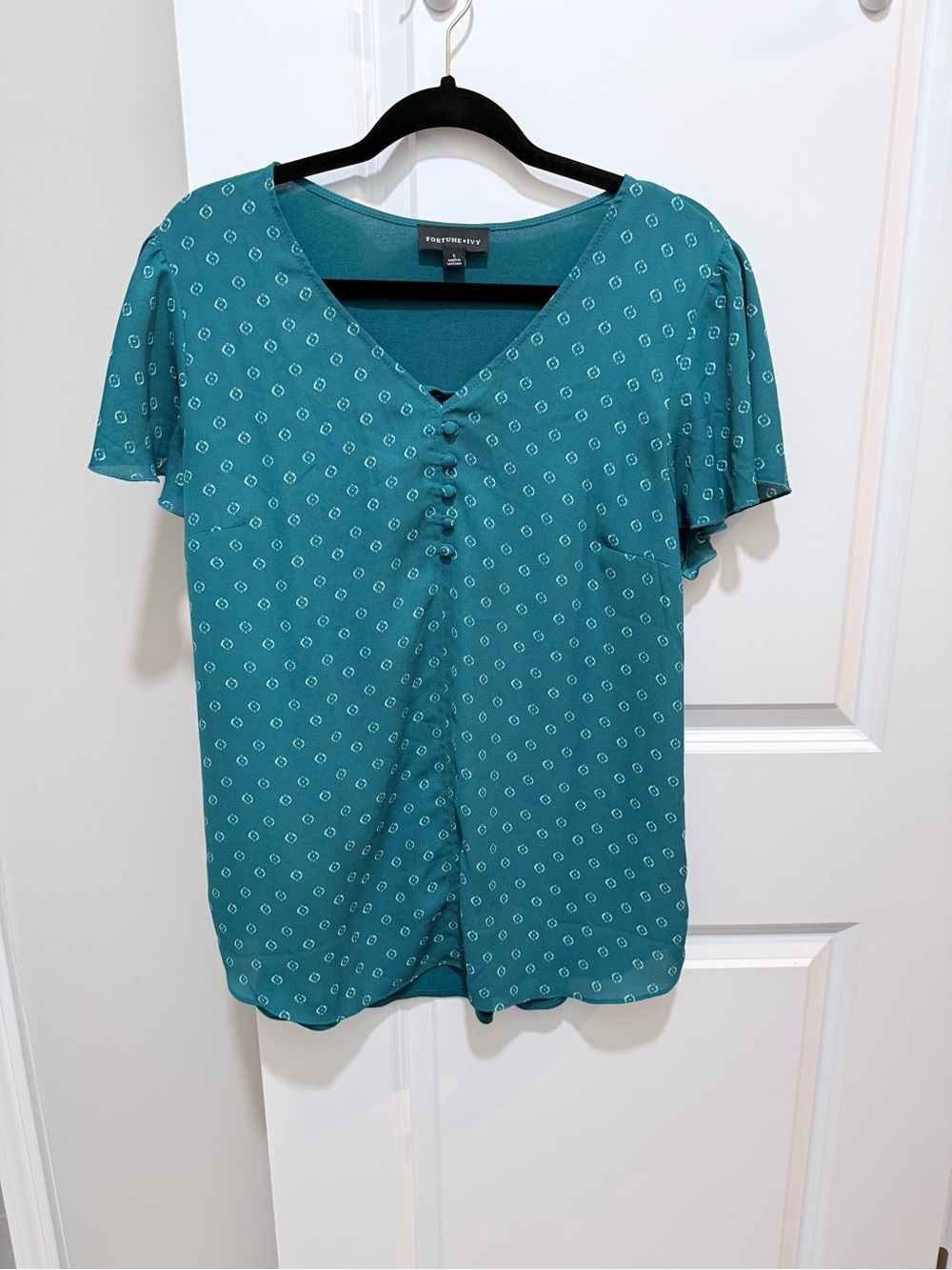 Fortune + Ivy Teal Flutter Sleeve V-Neck Button-Front  Accent Blouse